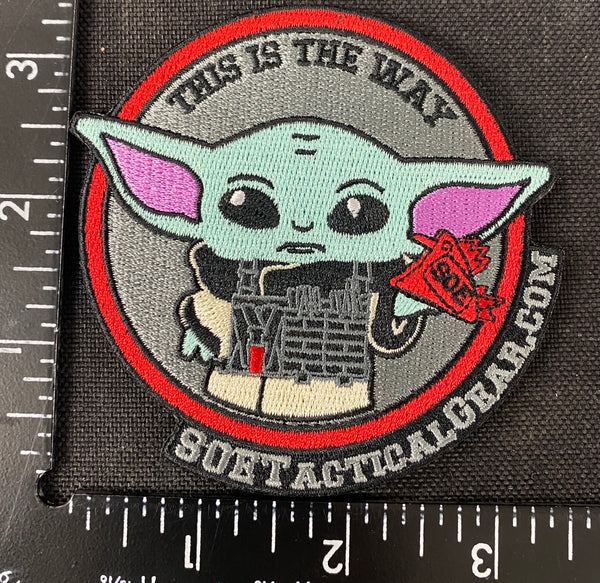 Baby Yoda Mandalorian Embroidered Patch  4" Wide X 2-3/4" Tall  Iron O Sew On - Foto 7